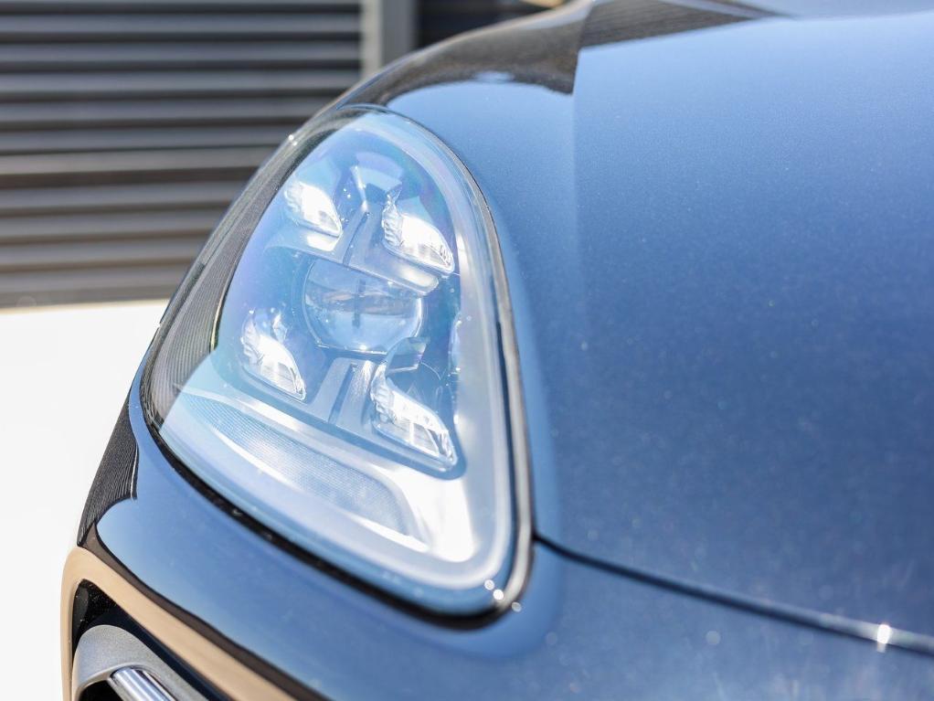 used 2022 Porsche Cayenne car, priced at $63,990