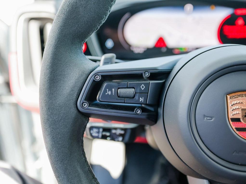 new 2025 Porsche Cayenne car