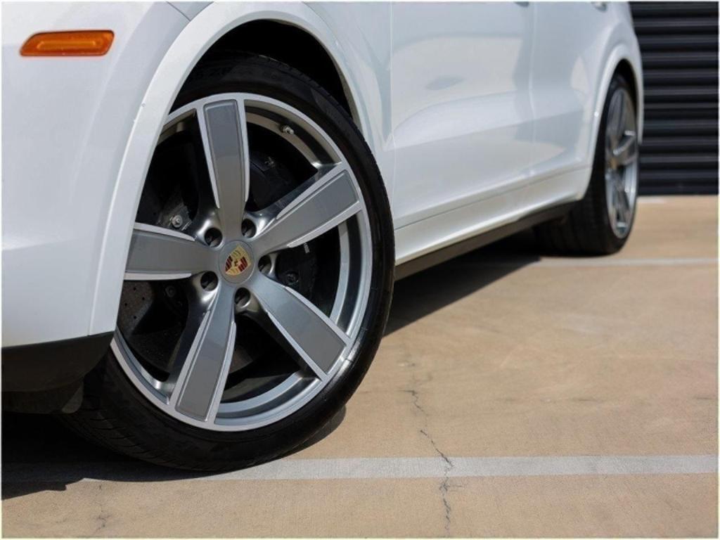 used 2022 Porsche Cayenne car, priced at $119,900