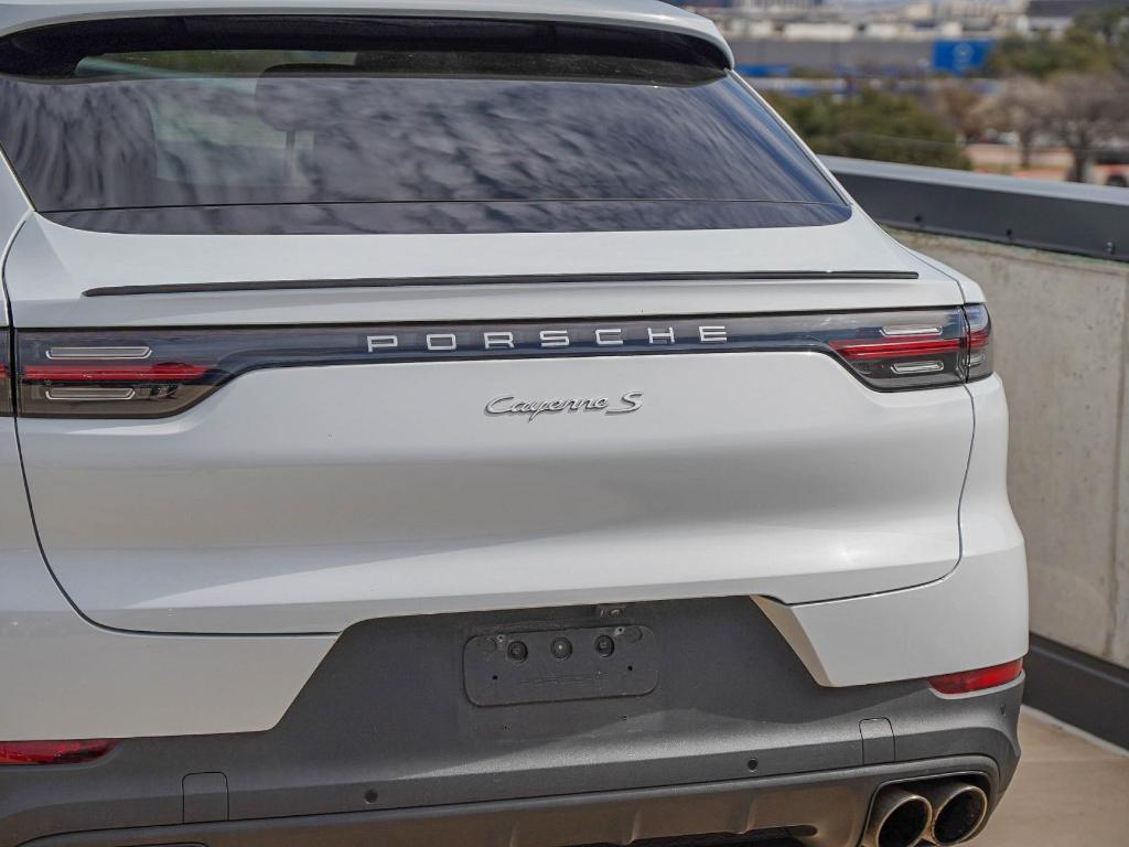 used 2022 Porsche Cayenne car, priced at $82,560