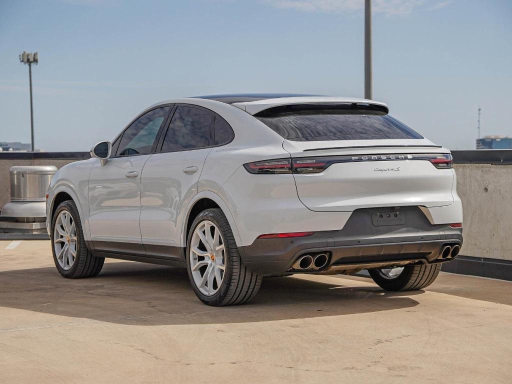 used 2022 Porsche Cayenne car, priced at $82,560