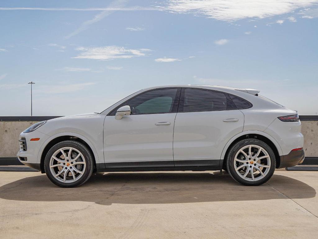 used 2022 Porsche Cayenne car, priced at $82,560
