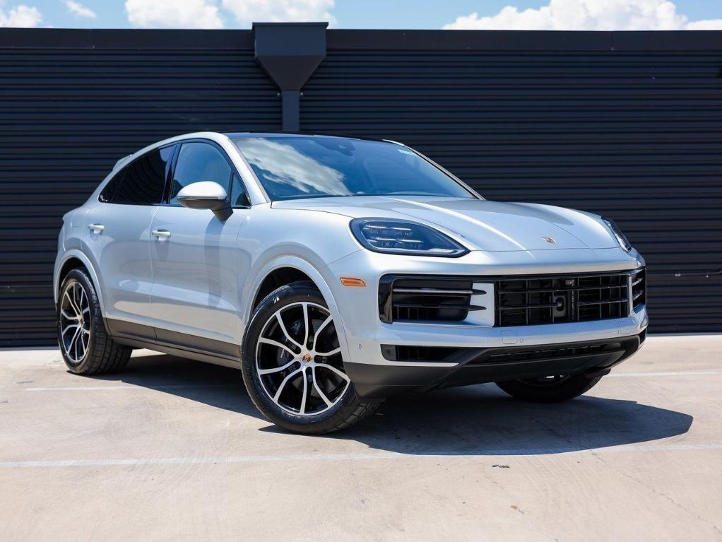 new 2025 Porsche Cayenne car