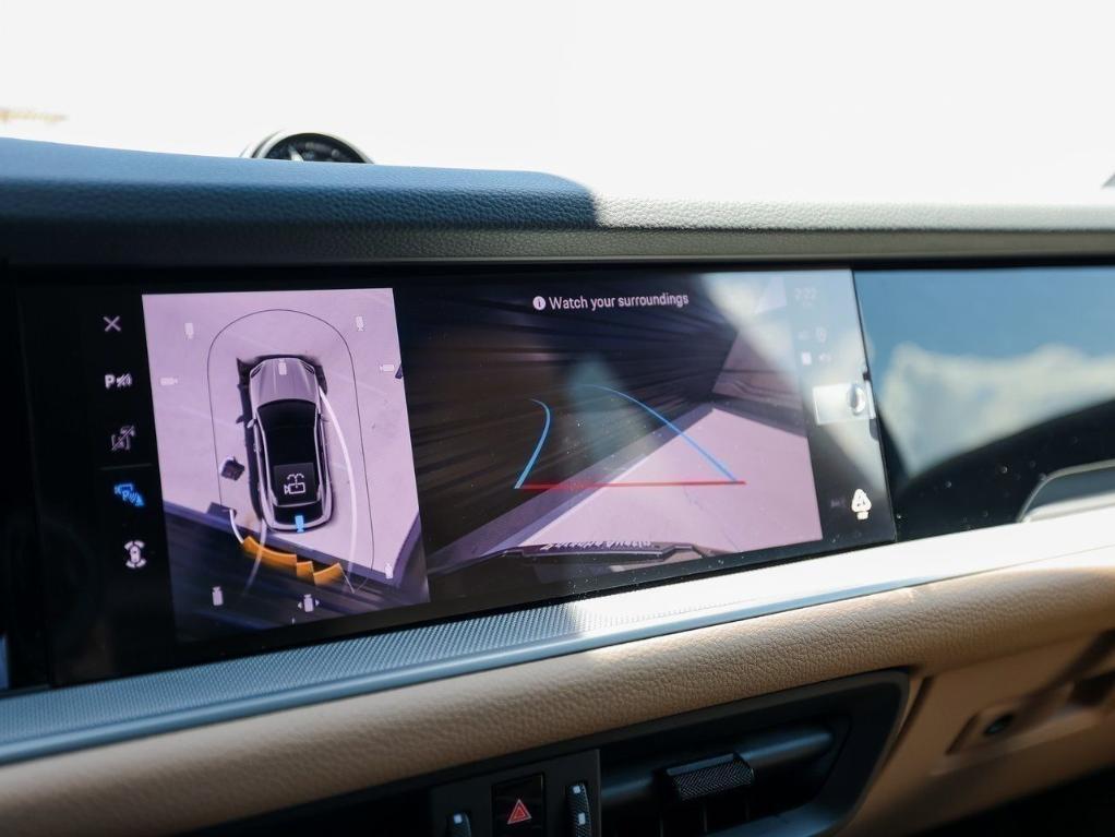 new 2025 Porsche Cayenne car