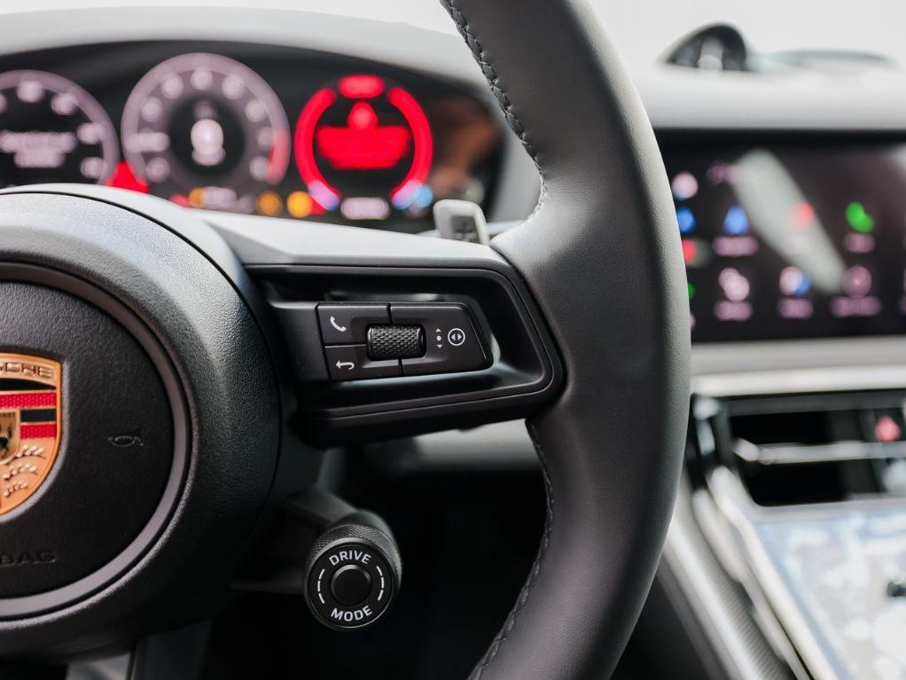 new 2025 Porsche Panamera car