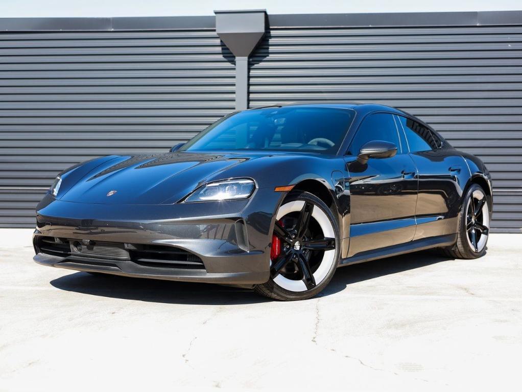 new 2025 Porsche Taycan car