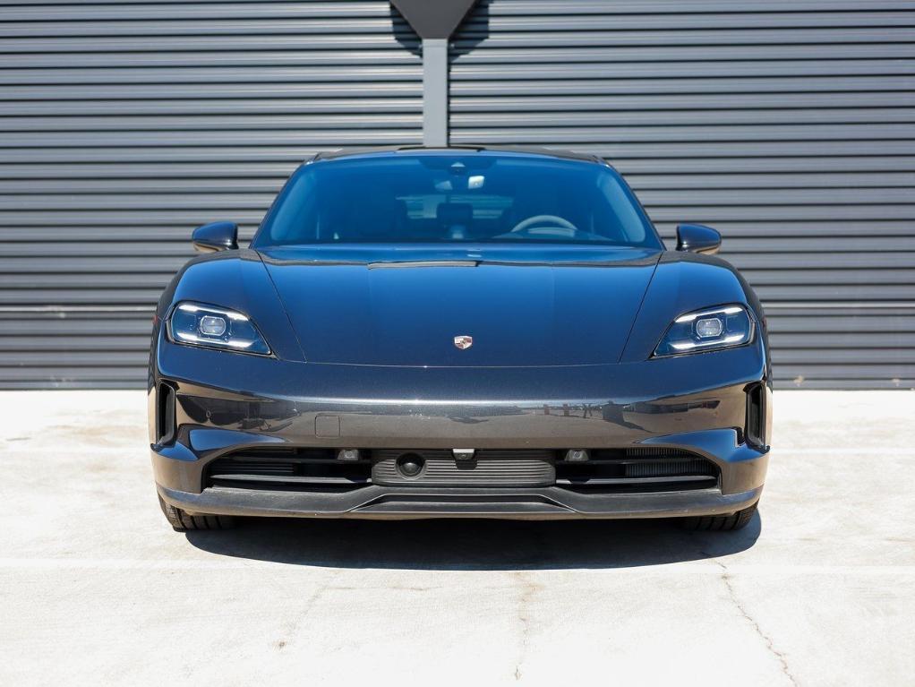 new 2025 Porsche Taycan car