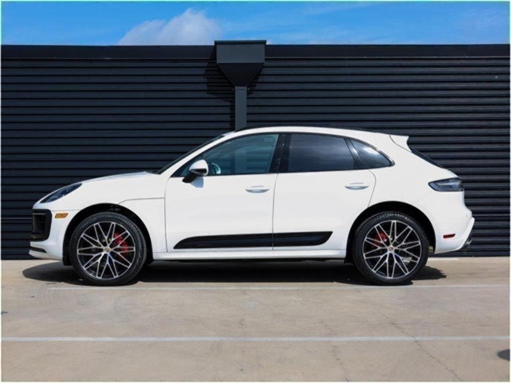 new 2025 Porsche Macan car