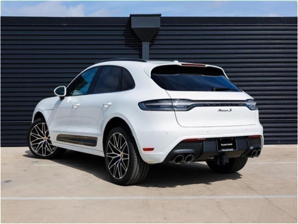 new 2025 Porsche Macan car