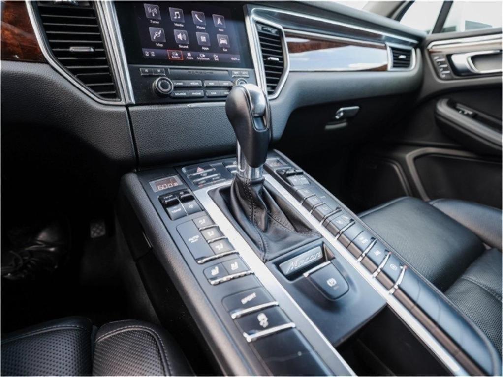 used 2018 Porsche Macan car, priced at $30,990