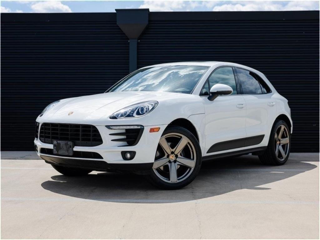 used 2018 Porsche Macan car, priced at $30,990