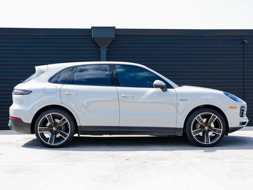 used 2022 Porsche Cayenne car, priced at $72,890