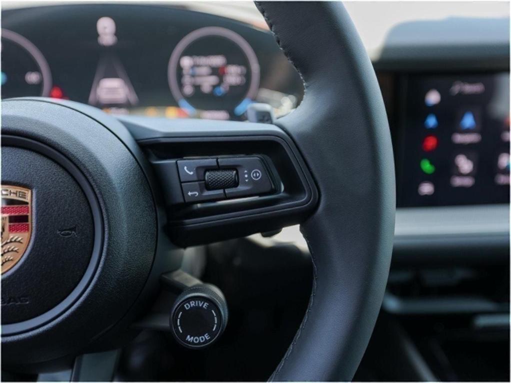 new 2025 Porsche Cayenne car