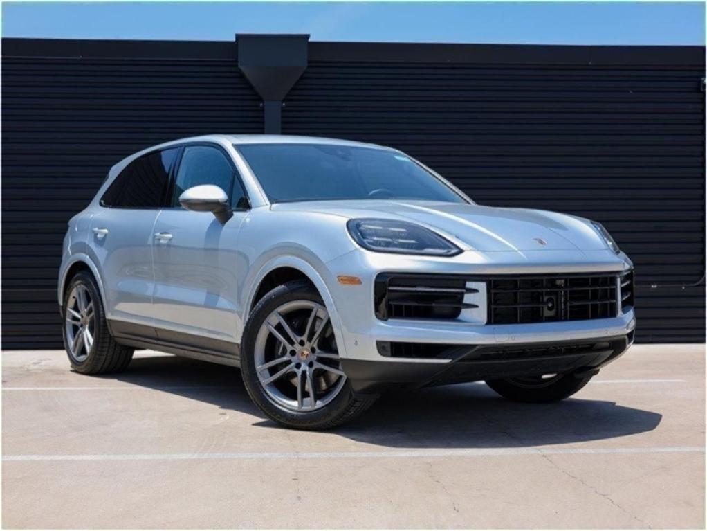 new 2025 Porsche Cayenne car