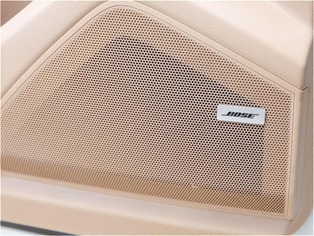 used 2021 Porsche Cayenne car, priced at $57,991