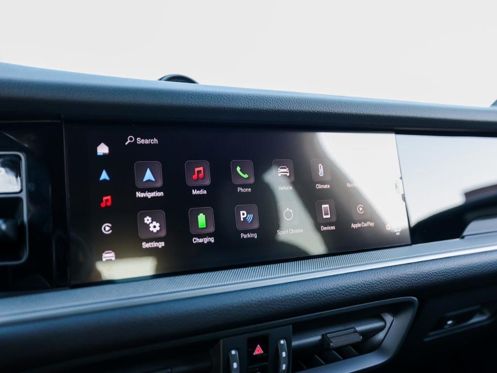 new 2025 Porsche Cayenne car