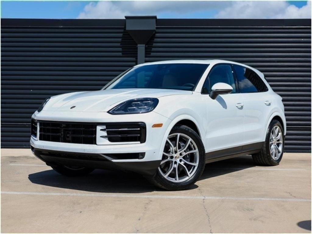 new 2025 Porsche Cayenne car