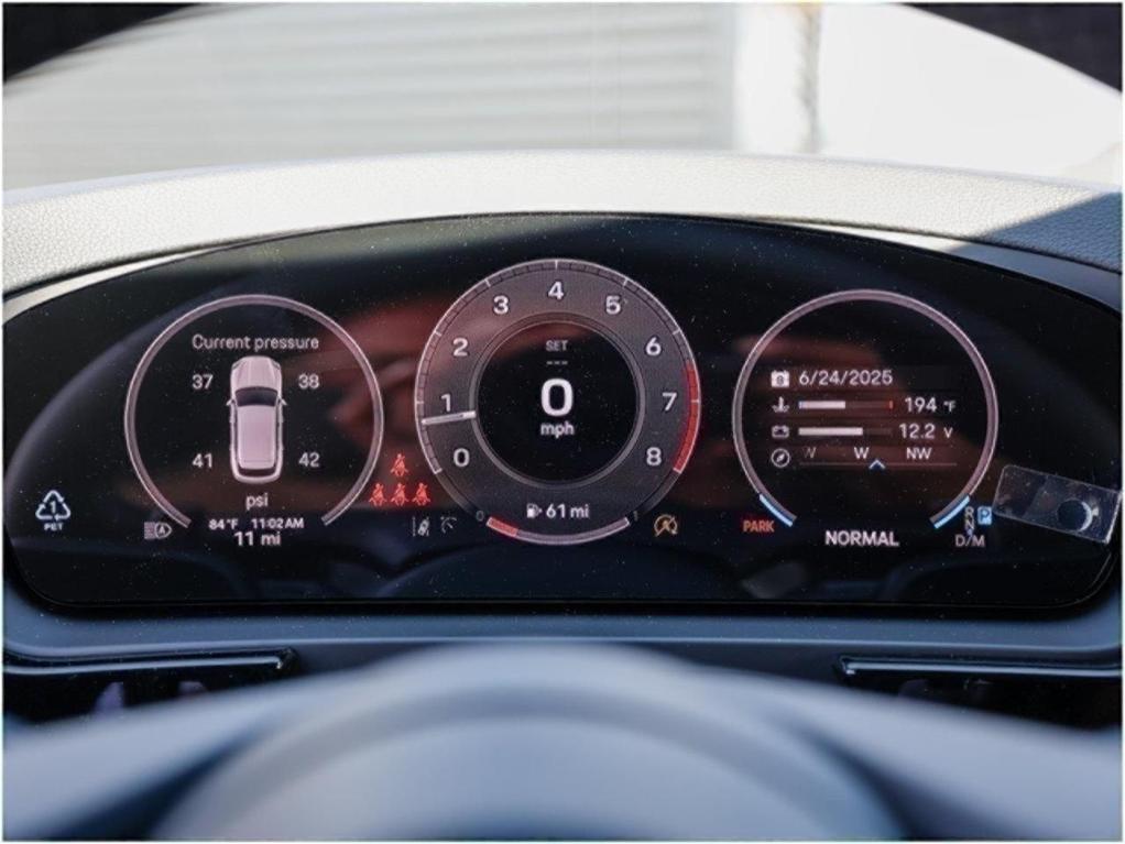 new 2025 Porsche Cayenne car