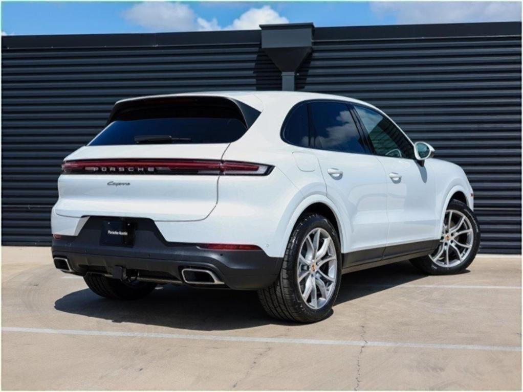 new 2025 Porsche Cayenne car