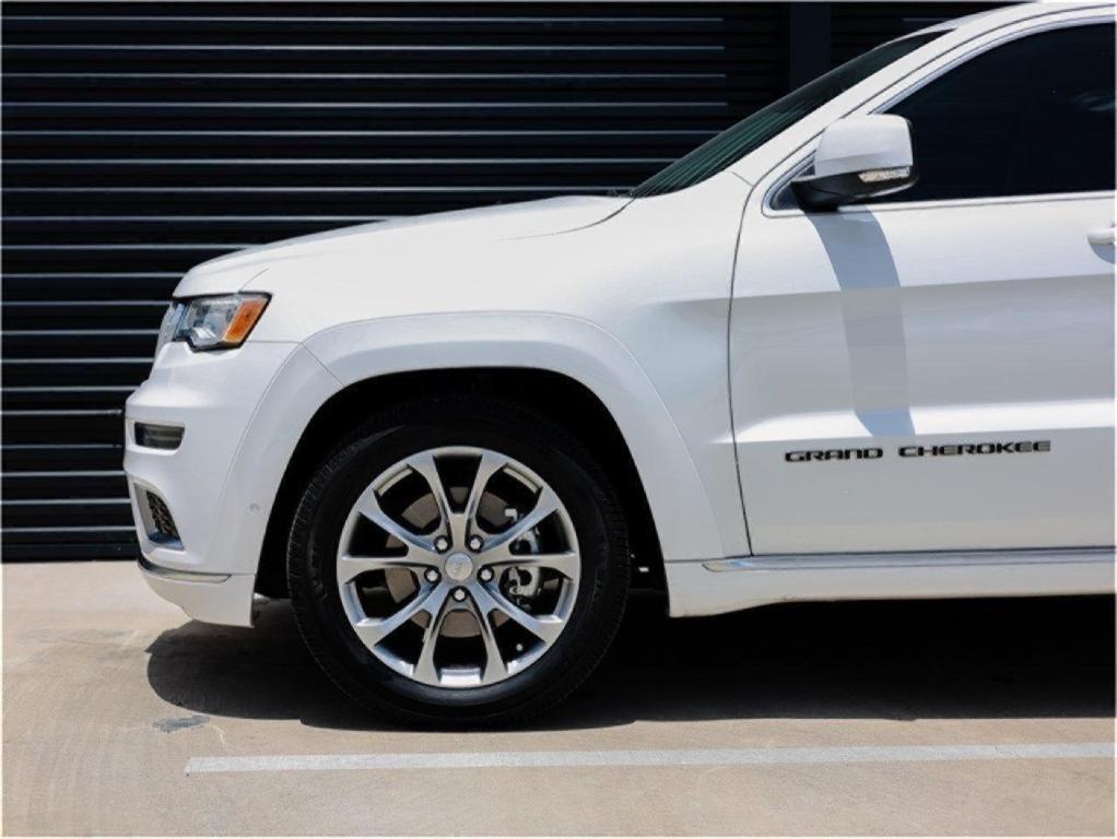 used 2021 Jeep Grand Cherokee car, priced at $31,990