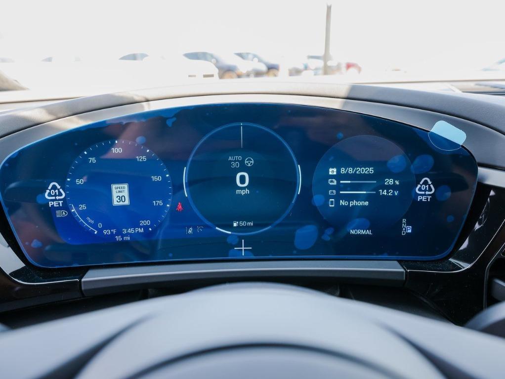 new 2025 Porsche Macan car