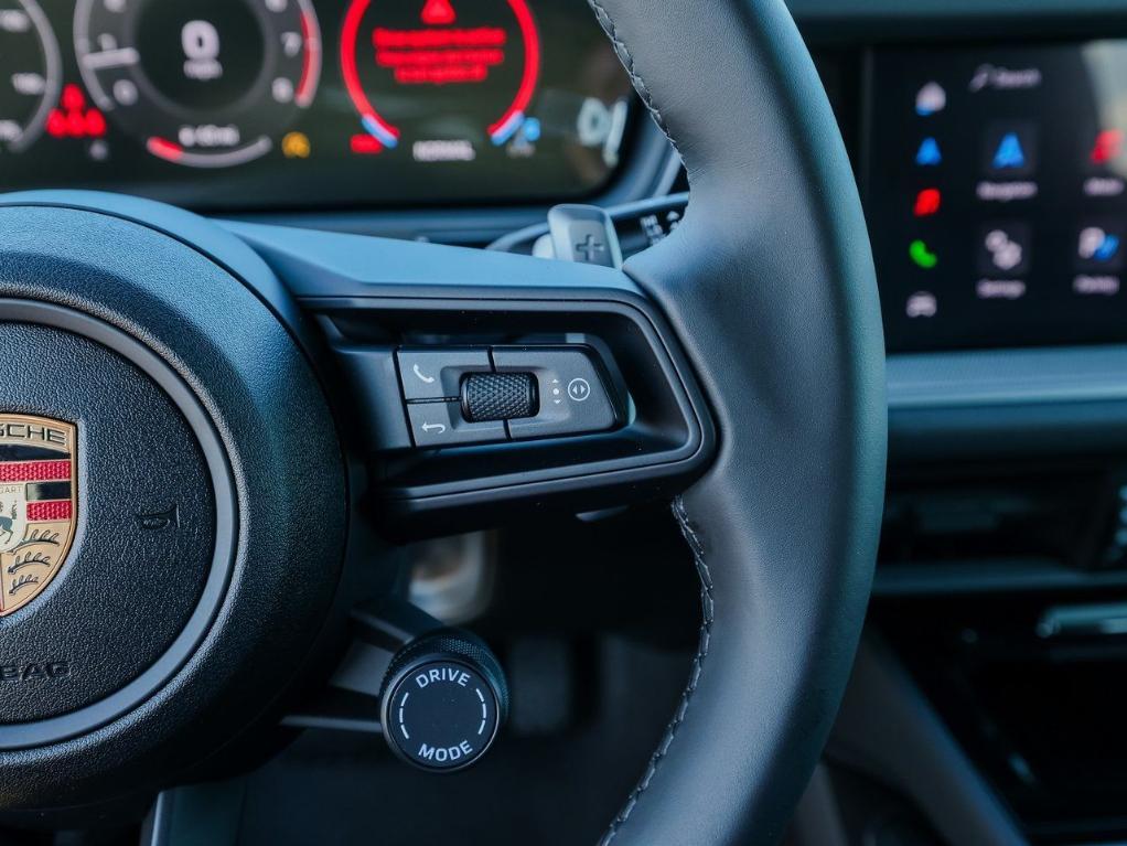 new 2025 Porsche Cayenne car