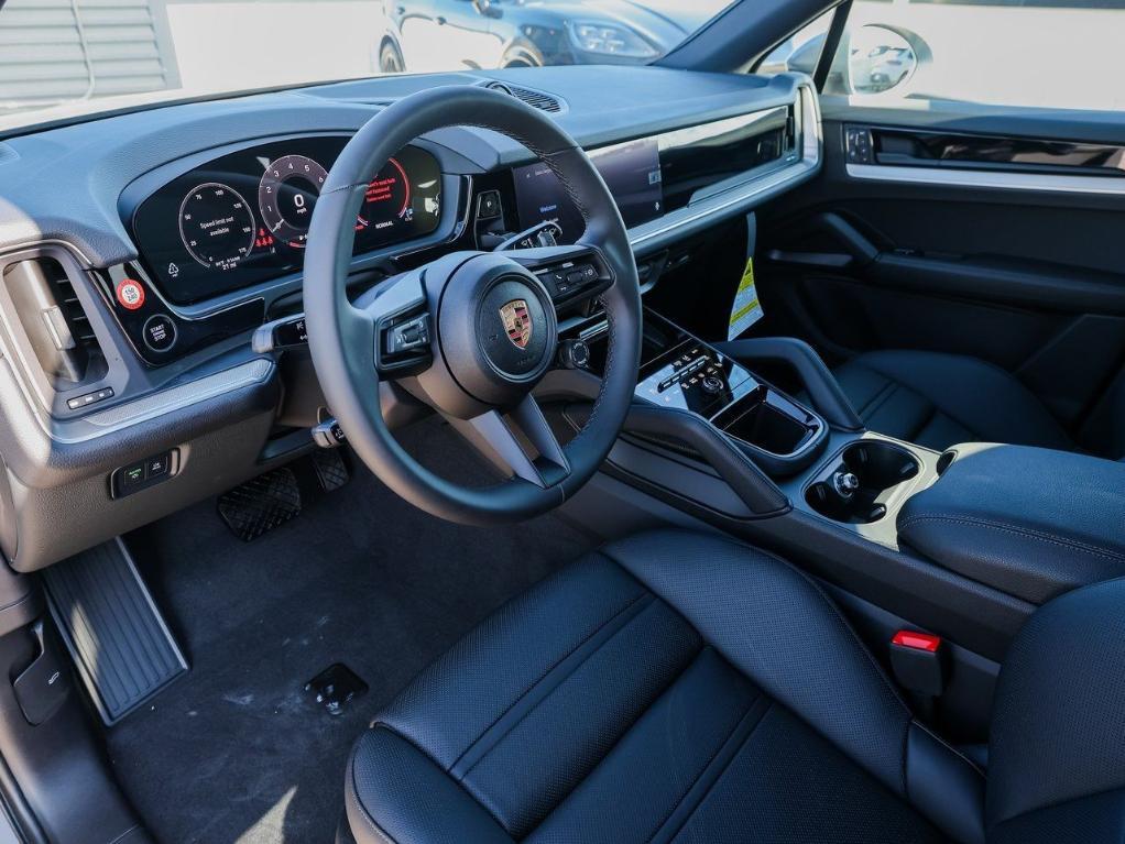 new 2025 Porsche Cayenne car
