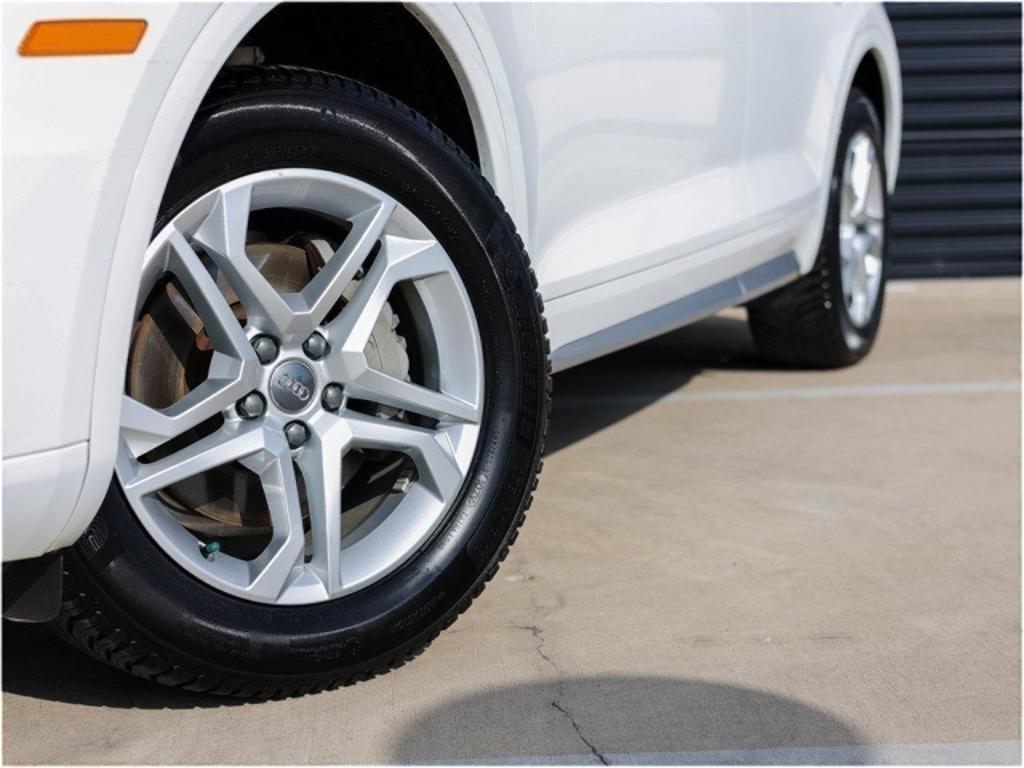 used 2018 Audi Q5 car, priced at $20,990