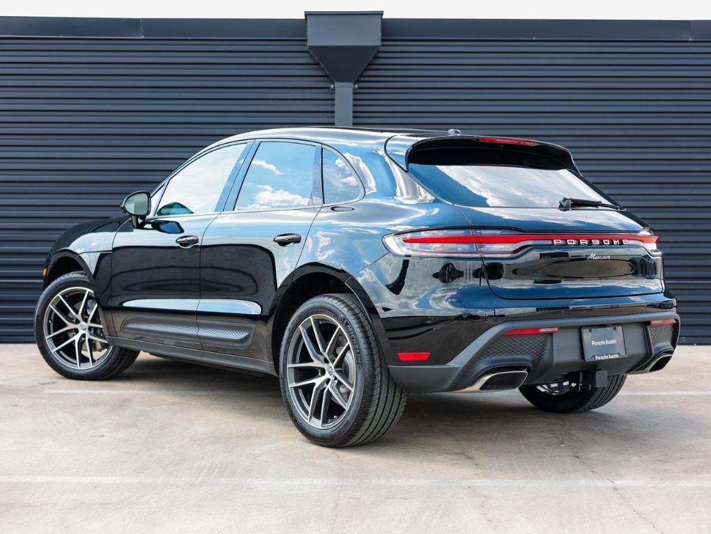 new 2025 Porsche Macan car