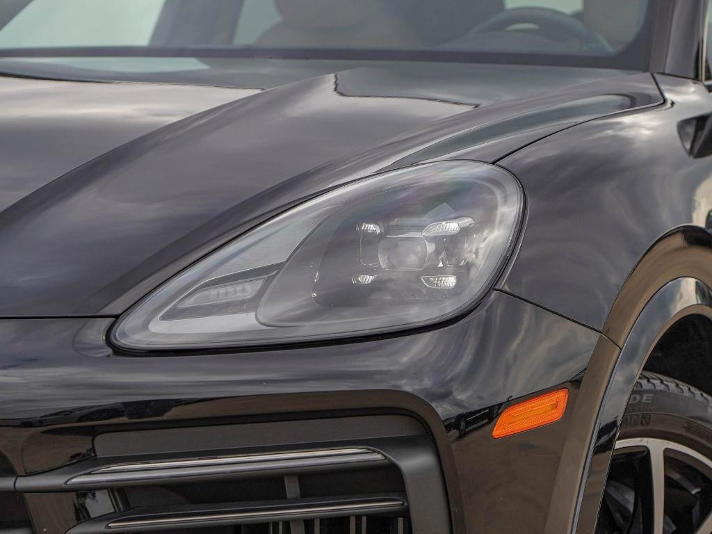 used 2022 Porsche Cayenne car, priced at $64,350