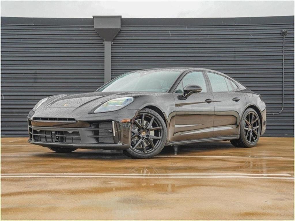 new 2025 Porsche Panamera car