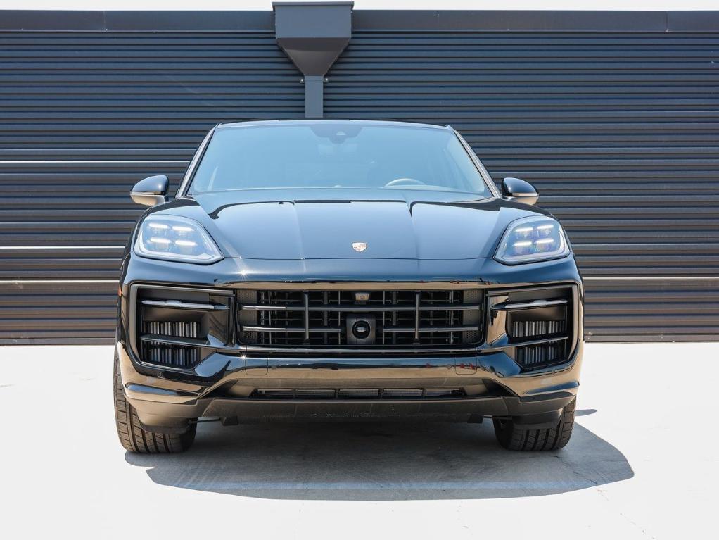 new 2025 Porsche Cayenne car
