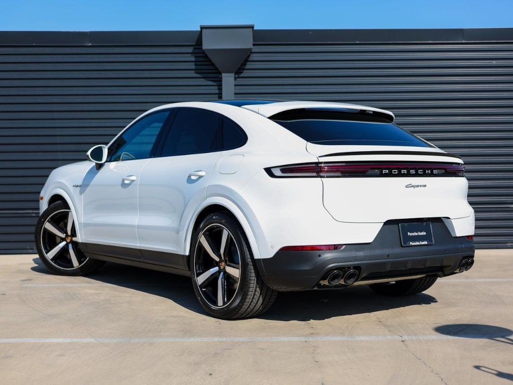 new 2025 Porsche Cayenne car