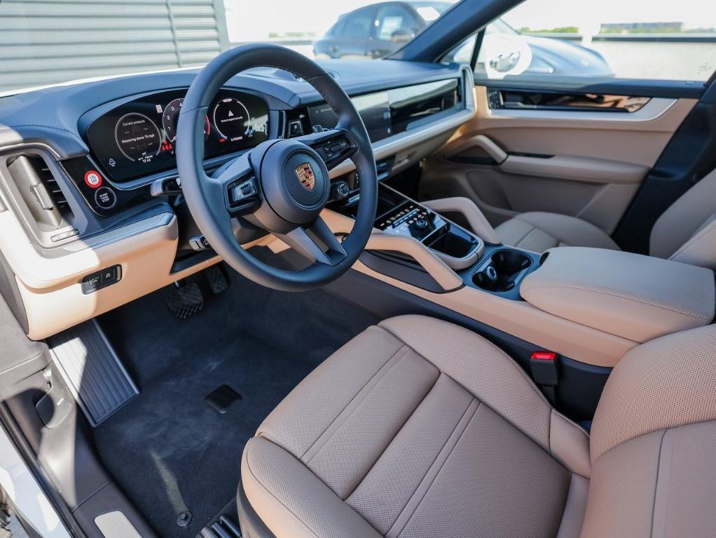 new 2025 Porsche Cayenne car