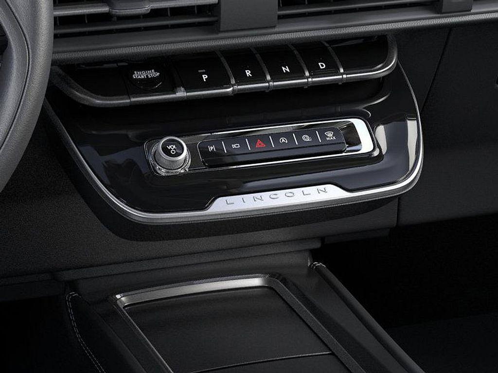 new 2025 Lincoln Corsair car, priced at $41,072