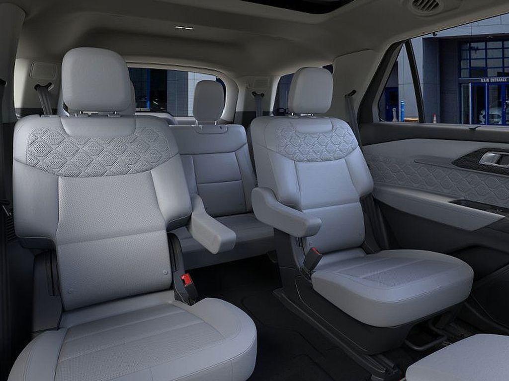 new 2025 Ford Explorer car, priced at $58,522