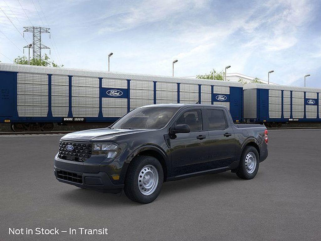 new 2025 Ford Maverick car, priced at $33,832