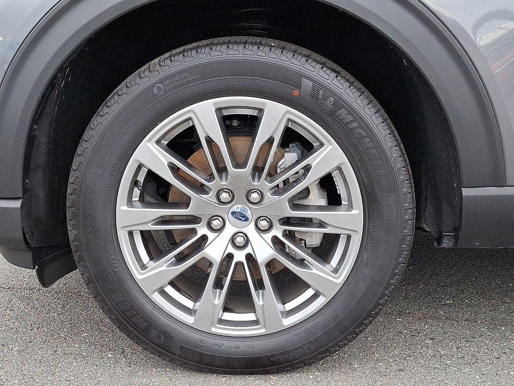 used 2025 Ford Explorer car, priced at $45,792