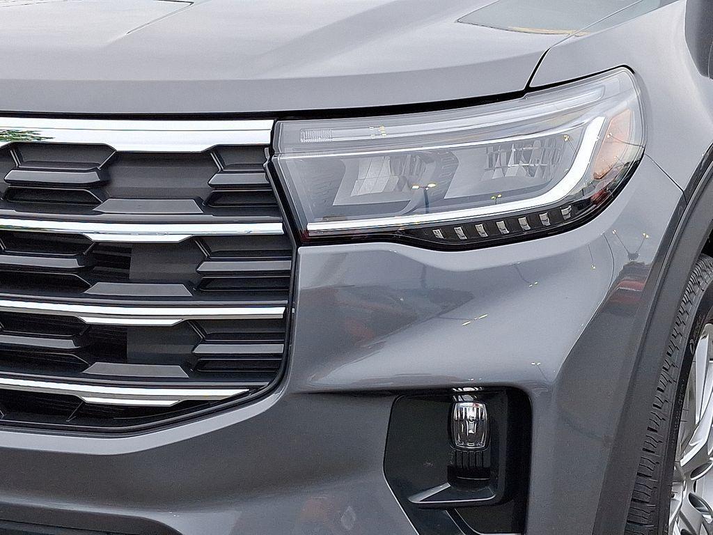 used 2025 Ford Explorer car, priced at $45,792