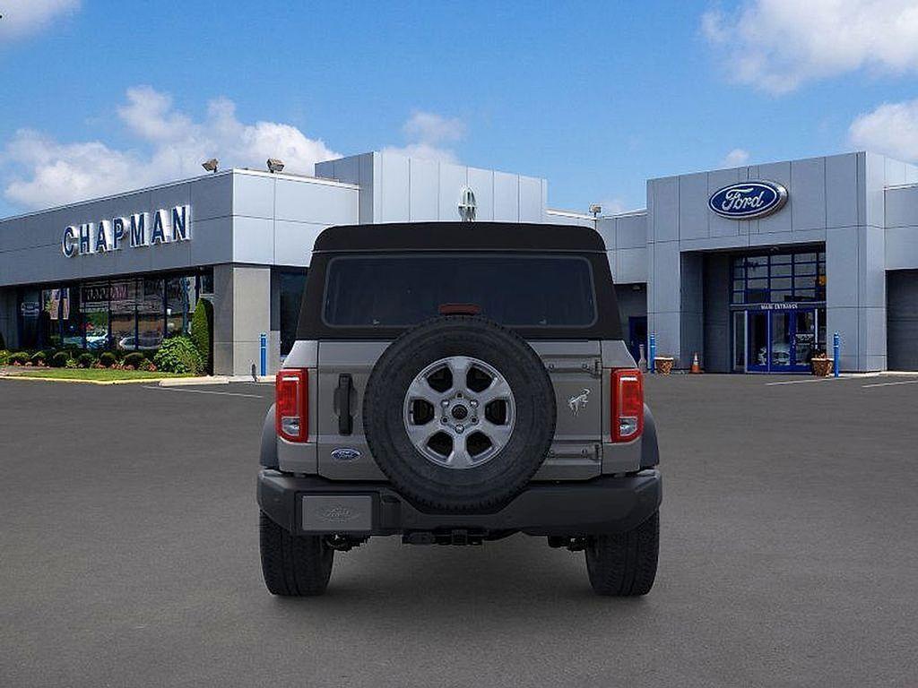 new 2025 Ford Bronco car, priced at $45,486