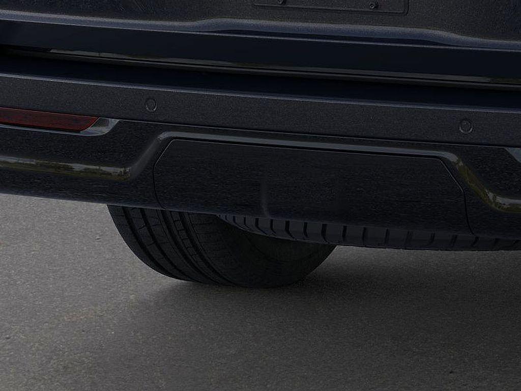 new 2025 Lincoln Navigator car, priced at $101,435