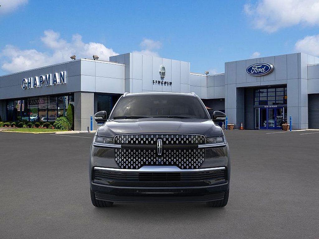 new 2025 Lincoln Navigator car, priced at $101,435