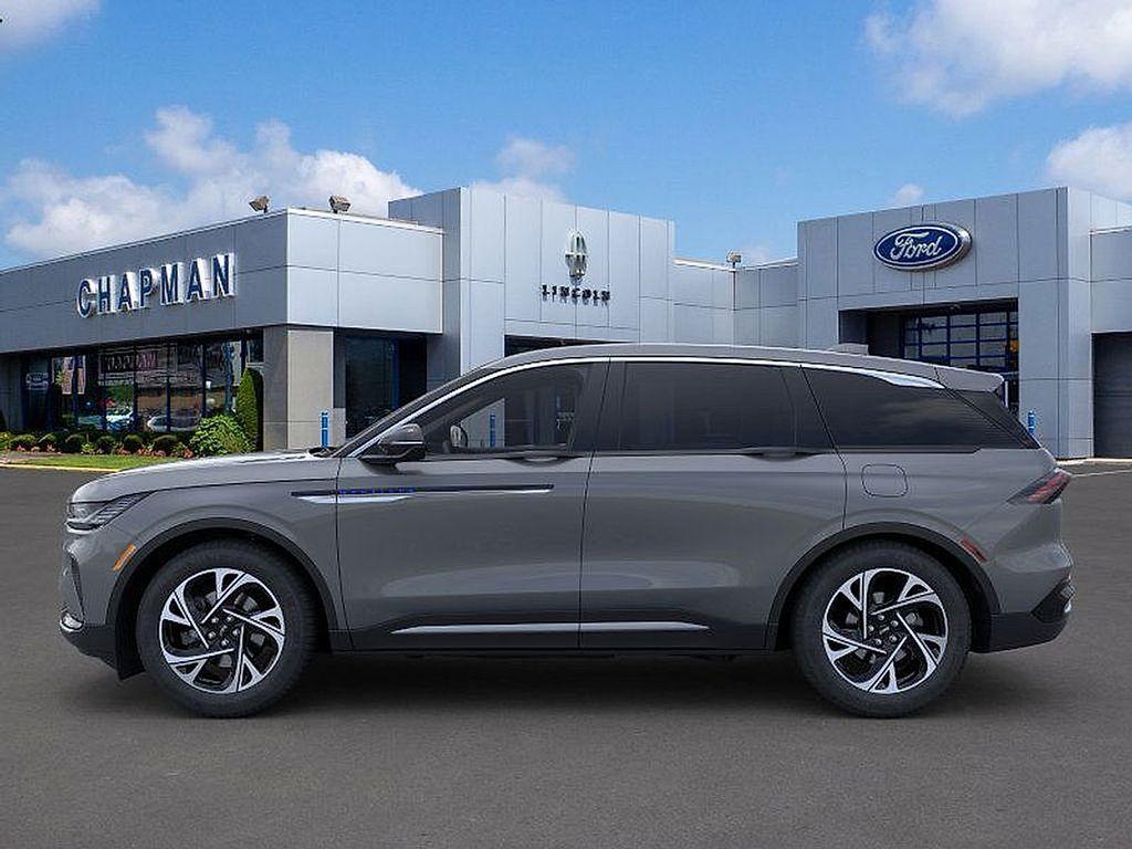 new 2025 Lincoln Nautilus car, priced at $53,106