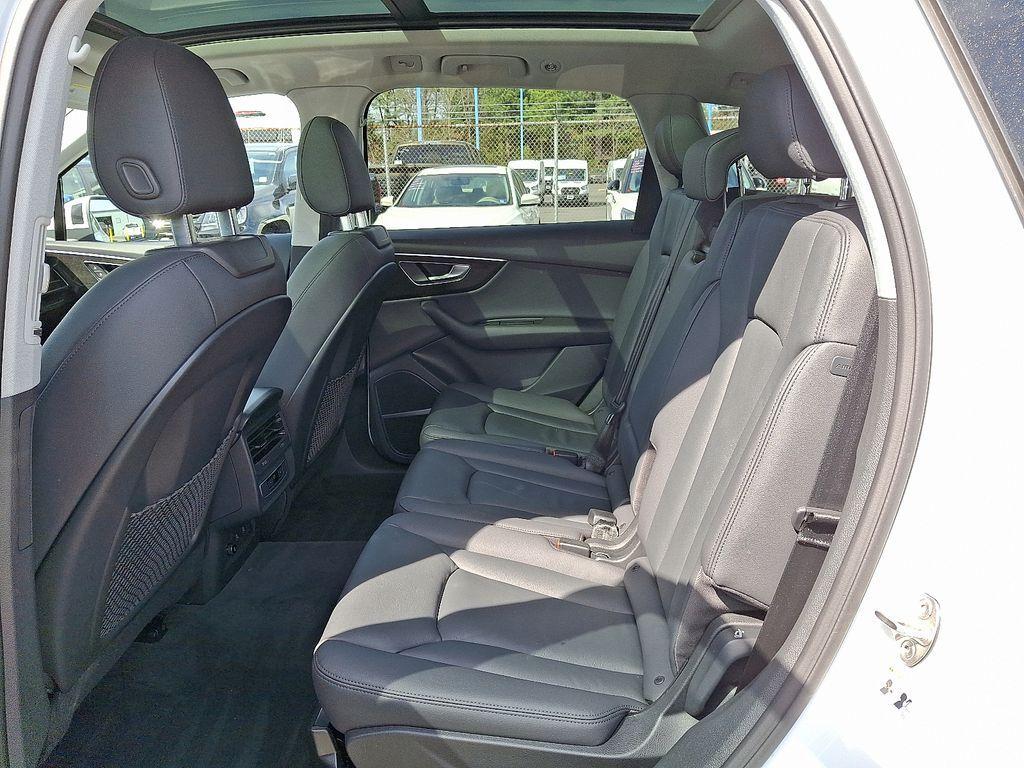used 2022 Audi Q7 car, priced at $41,137