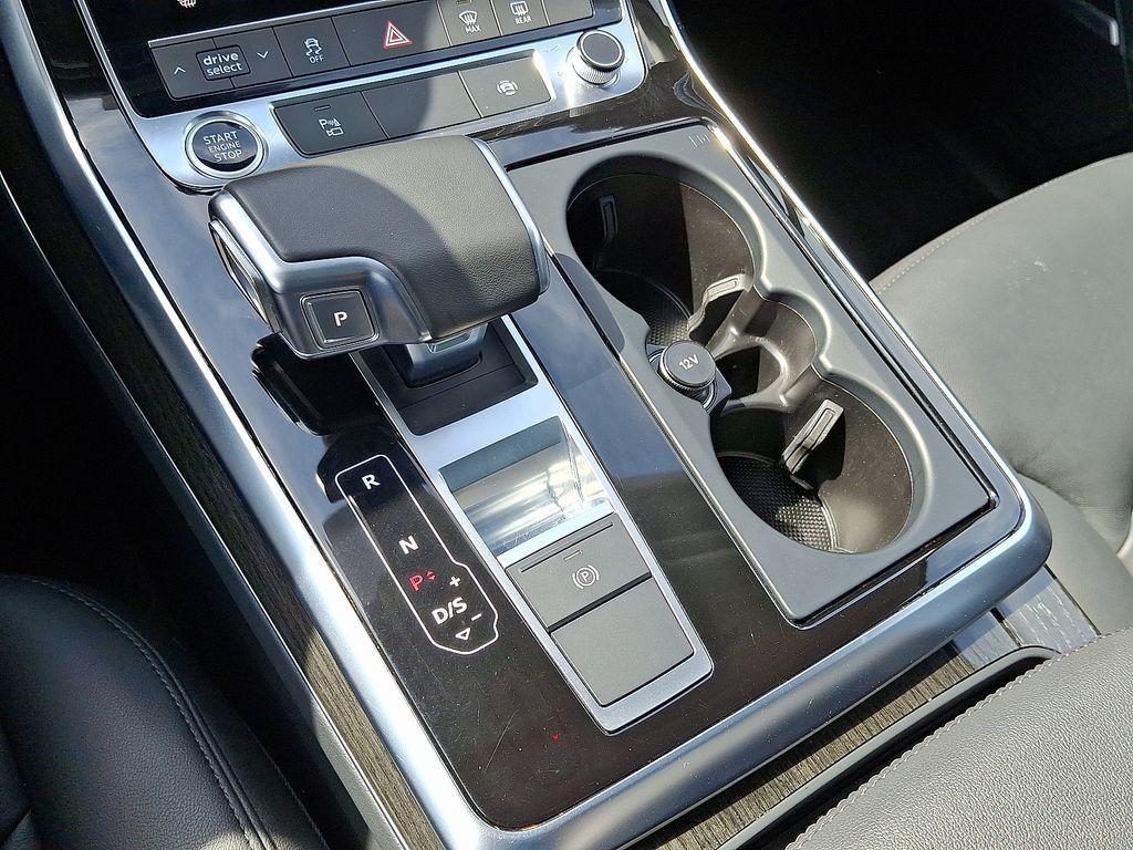 used 2022 Audi Q7 car, priced at $41,137