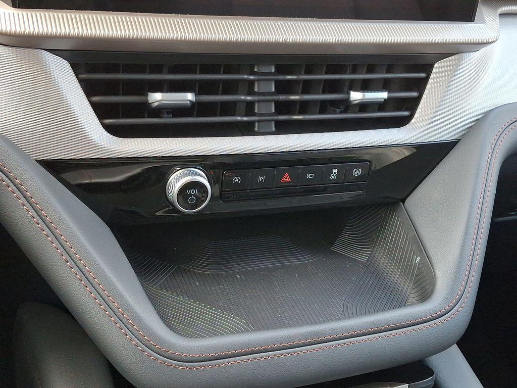 used 2025 Ford Explorer car, priced at $44,480