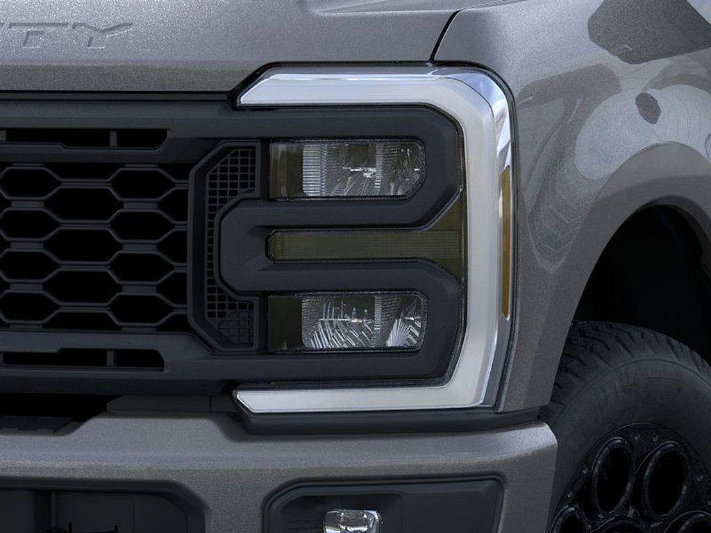 new 2025 Ford F-250 car, priced at $86,500