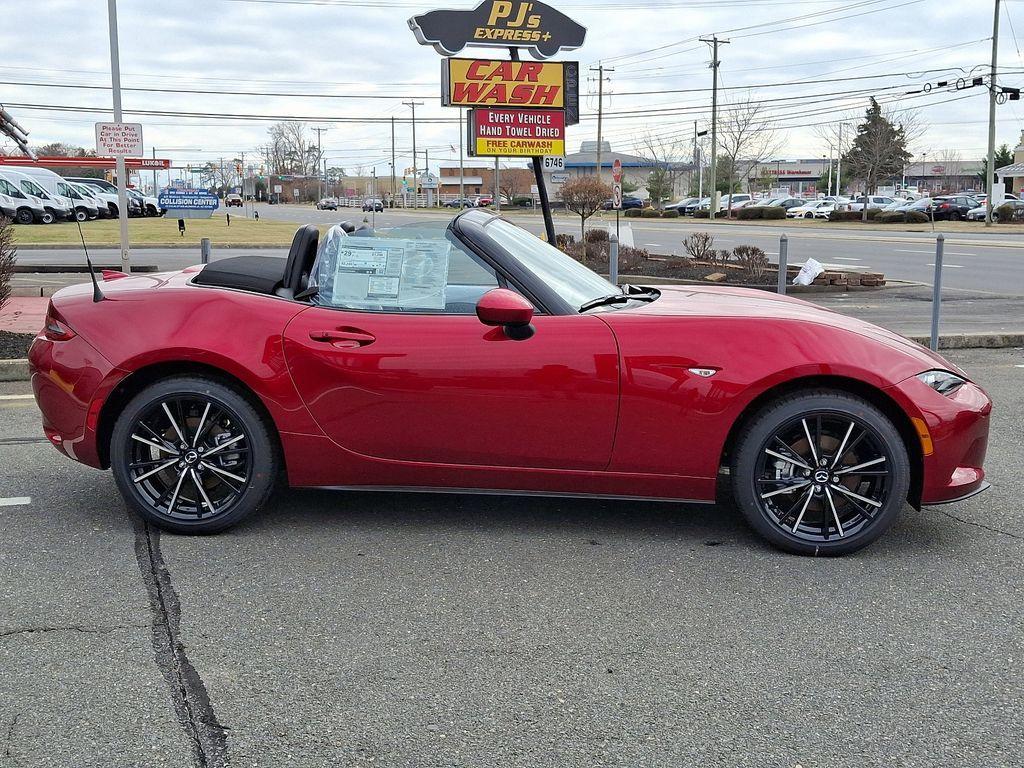 new 2024 Mazda MX-5 Miata car, priced at $36,685