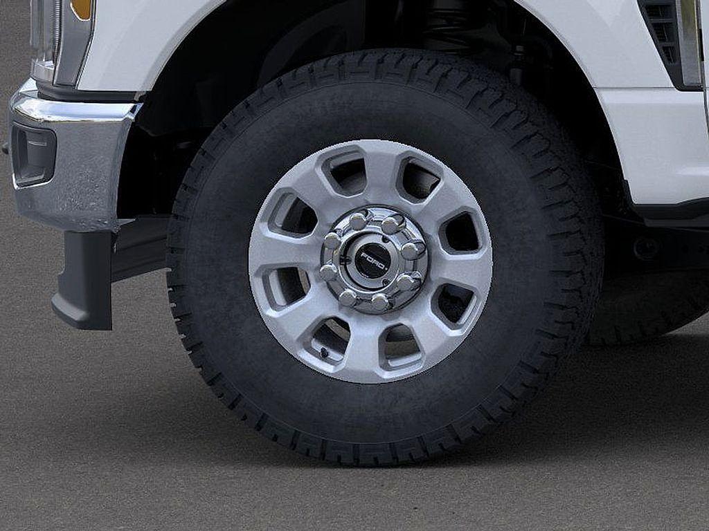 new 2025 Ford F-250 car, priced at $57,920
