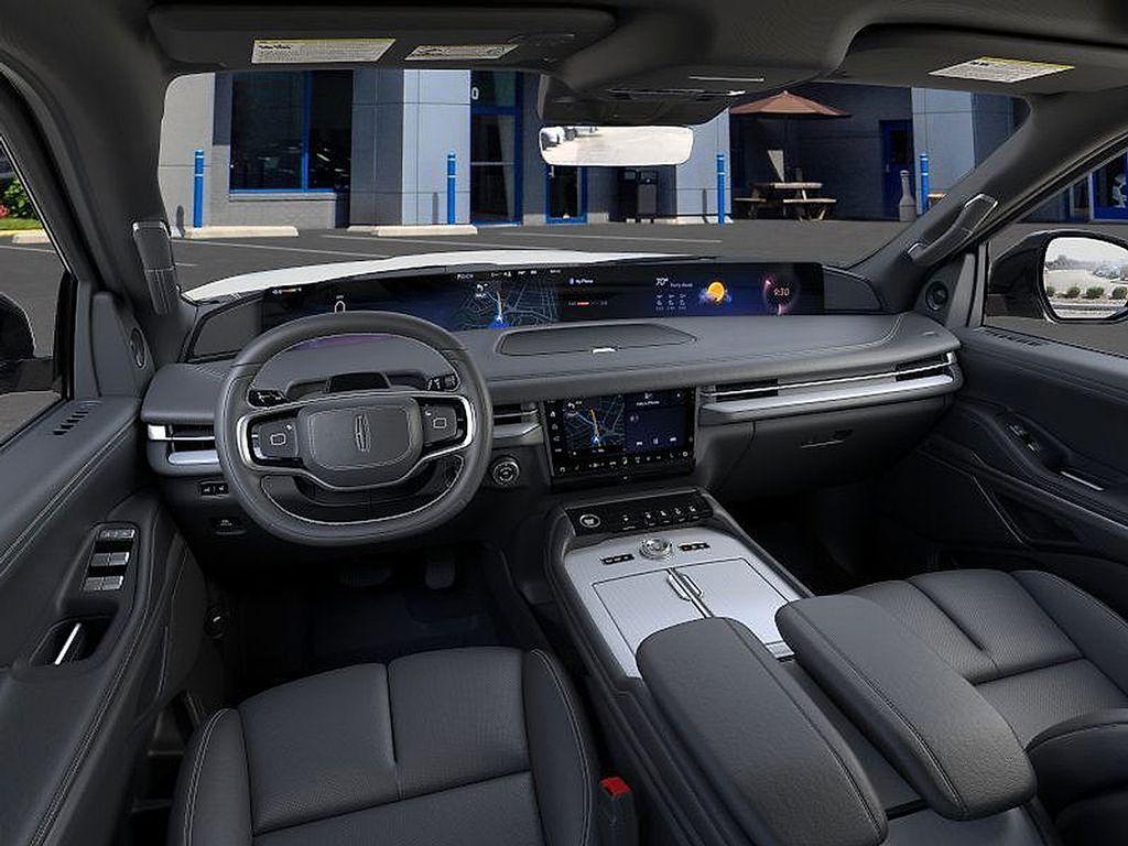 new 2025 Lincoln Navigator L car, priced at $107,425